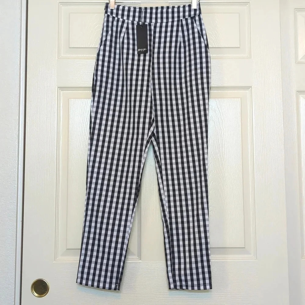 Nasty Gal Jumbo Gingham Tapered Trousers - Picture 4 of 6